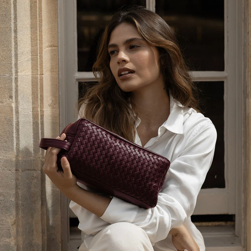 Der Kelly Woven Travel Case