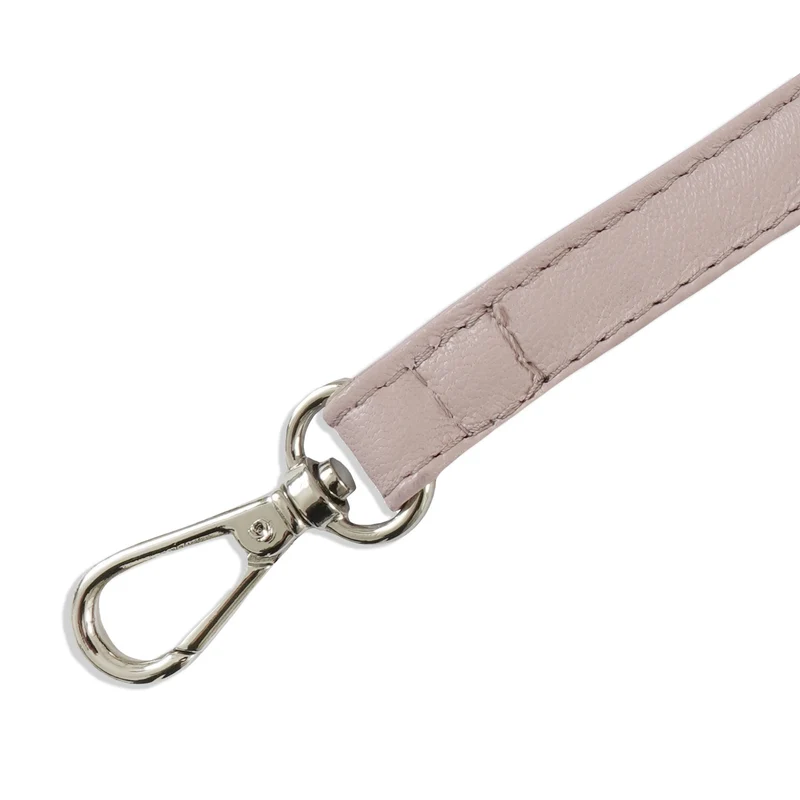 Das Lederband - Knochen