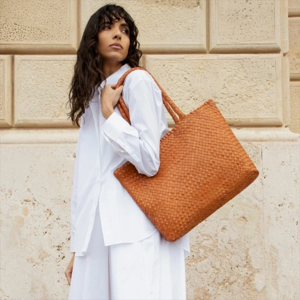 The Classic Elena Woven Handbag - Premium-Leder
