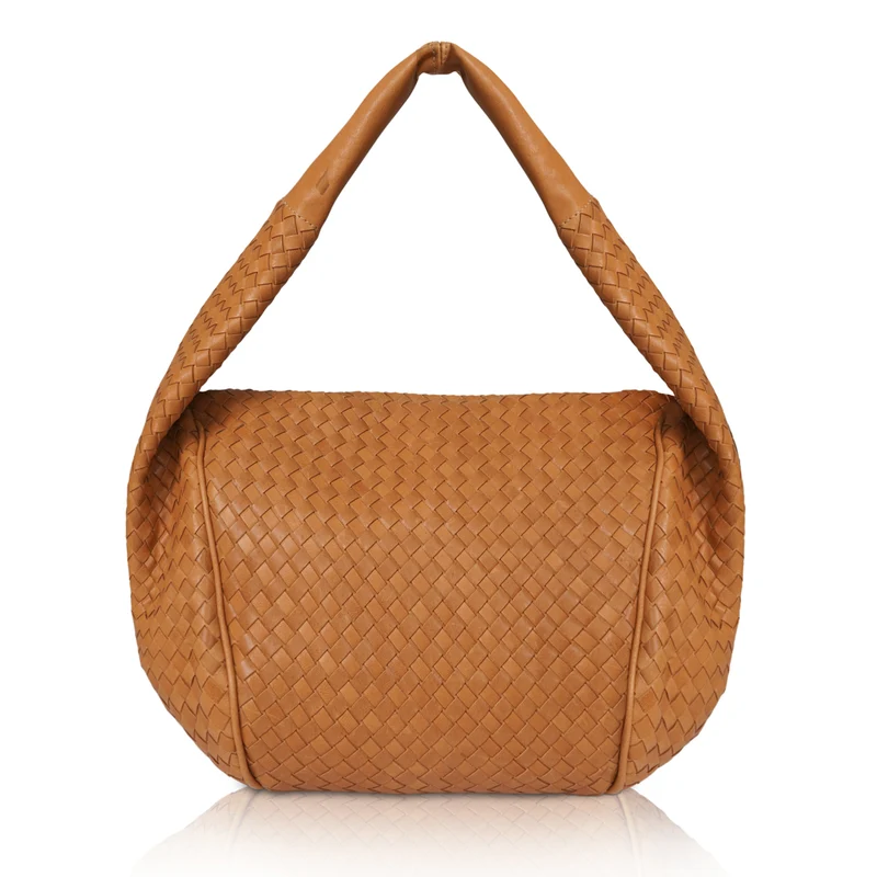 Der Hallie Woven Hobo