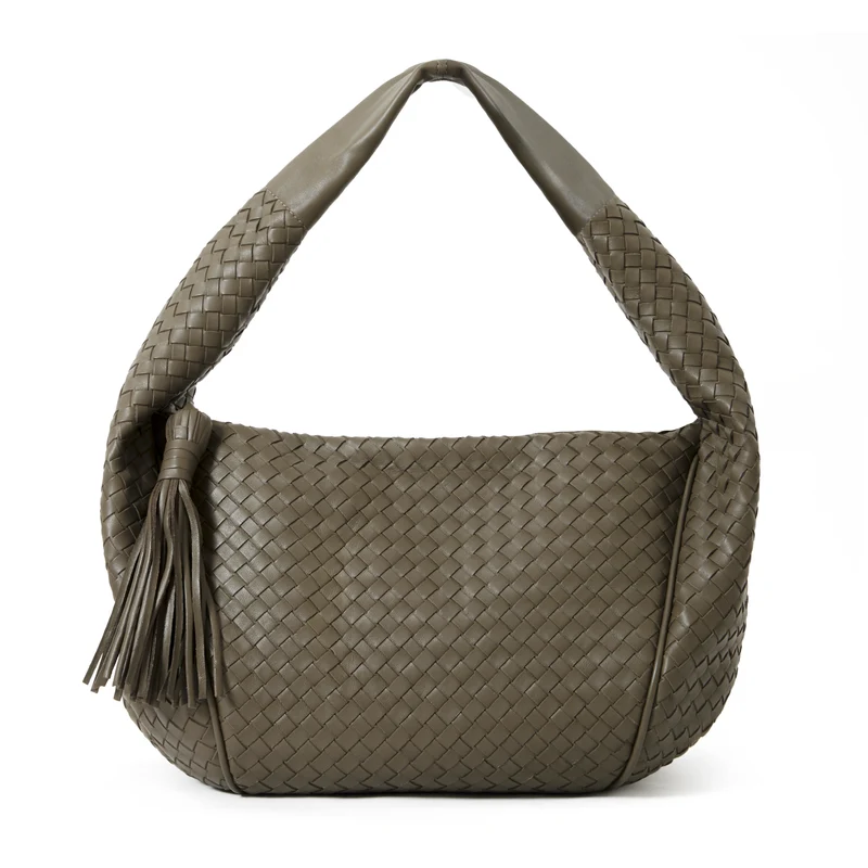 Der Hallie Woven Hobo