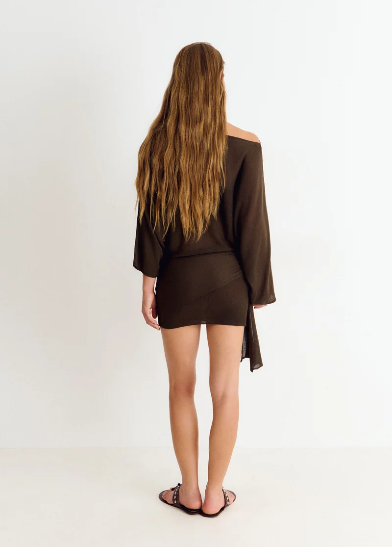 Batwing sleeve knit dress
