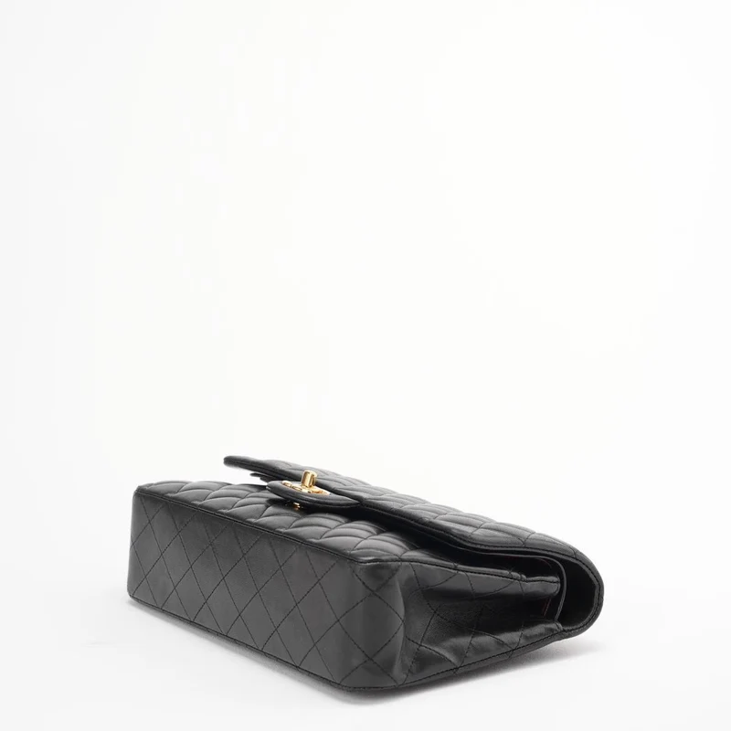 Chanel Classic Medium Double Flap Lammleder Schwarz 2020
