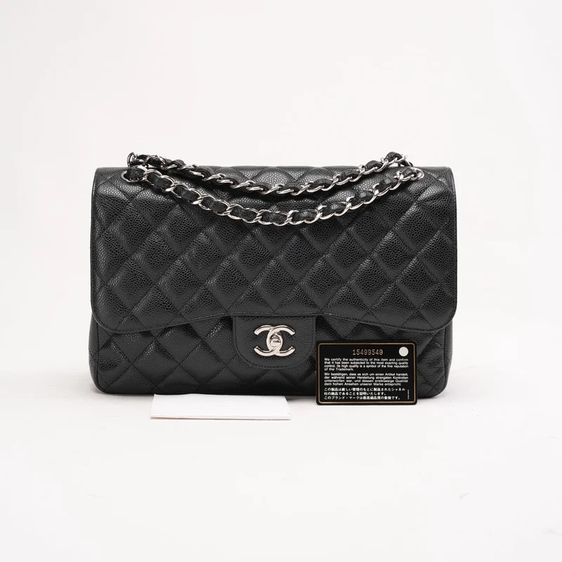 Chanel Schwarze Jumbo-Ledertasche mit doppeltem Überschlag aus Caviar-Leder, Modell 2011