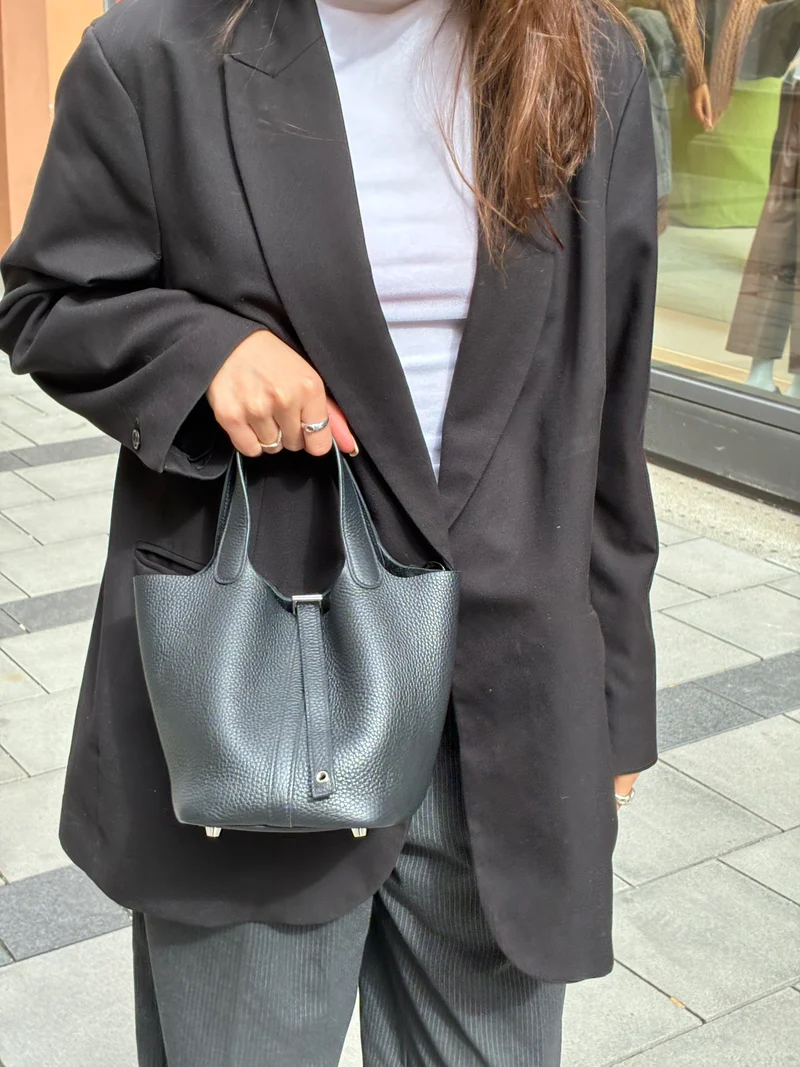 Hermes Picotin 18 Taurillon Clemence Noir 2025