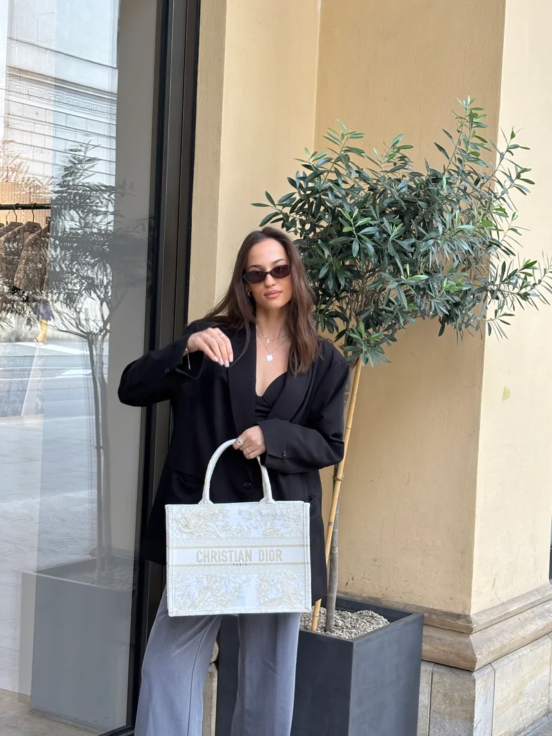 Dior Book Tote Medium Canvas Weiß/Beige 2022