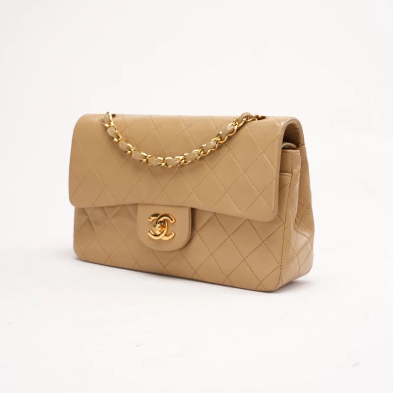 Chanel Beige Lammleder Klassische Kleine Doppelklappentasche 2005