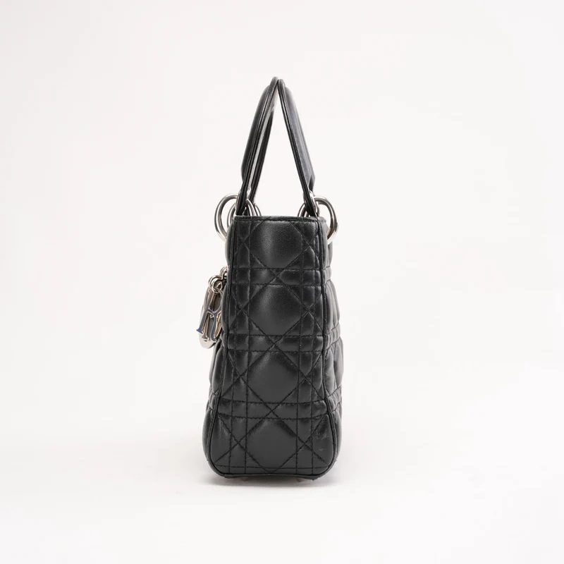 Christian Dior Schwarze kleine Lady Dior Tasche aus Cannage-Lammleder 2016