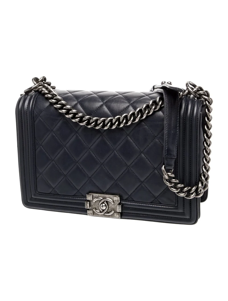 Chanel Le Boy Flap, groß, Lammblau, Marineblau
