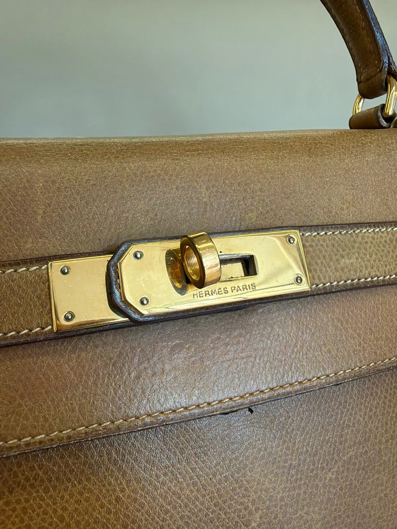 Hermes Vintage Kelly 32 Courchevel Leder Gold 1978