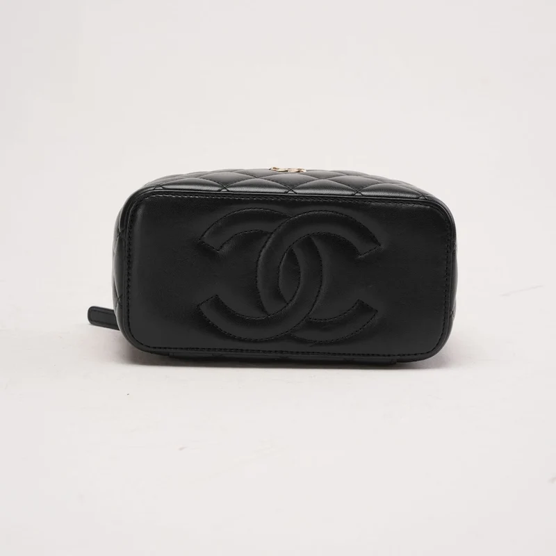 Chanel Classic Long Vanity Case aus schwarzem Lammleder mit Tragegriff