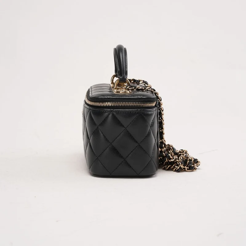 Chanel Classic Long Vanity Case aus schwarzem Lammleder mit Tragegriff