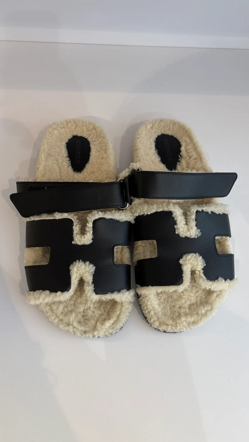 Hermès Chypre Sandalen Leder Synthetik Schwarz Größe 41