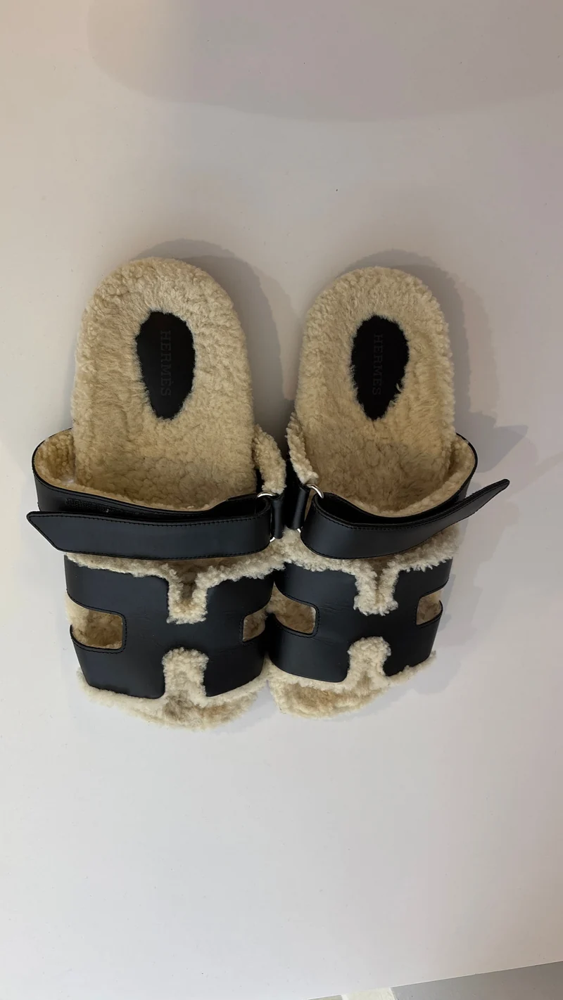 Hermès Chypre Sandalen Leder Synthetik Schwarz Größe 41