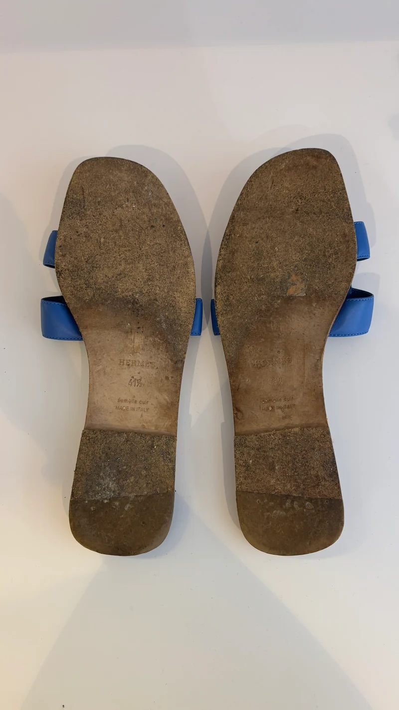 Hermès Oran Sandalen in „Bleu Zanzibar Canvas“, Größe 41.5