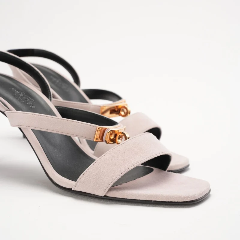 Hermès Glamour 95 Sandalen aus Ziegenveloursleder mit Kelly-Schnalle, Porzellanrosa, Größe 38