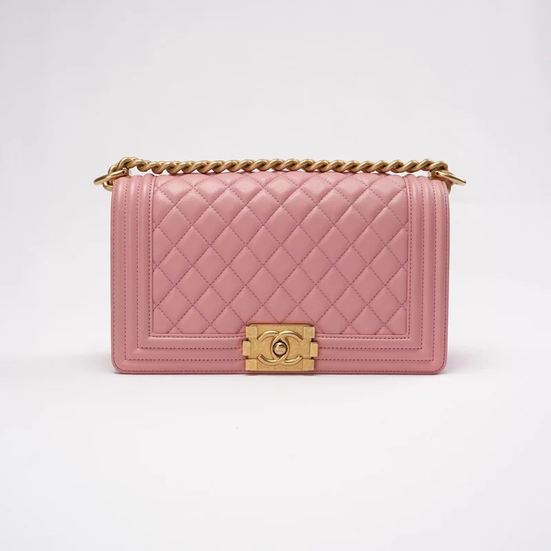 Chanel Medium Boy Flap aus Lammleder, Rosa, 2018
