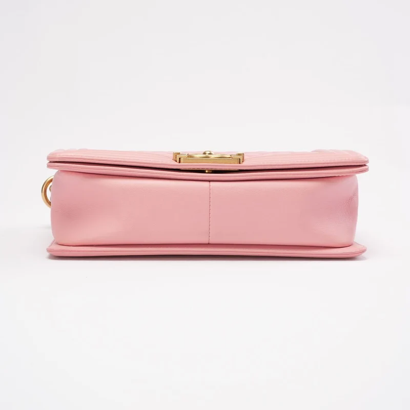 Chanel Medium Boy Flap aus Lammleder, Rosa, 2018