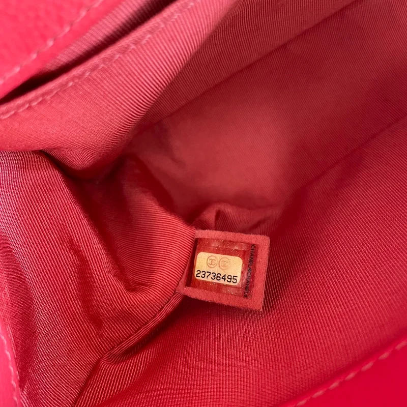 Chanel Medium Boy Flap Caviar Dunkelrosa 2017