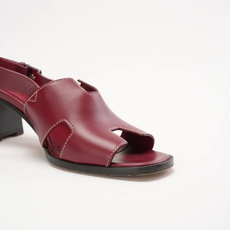 Hermes H Logo Weinrote Slingback-Sandalen aus Leder, Größe 40