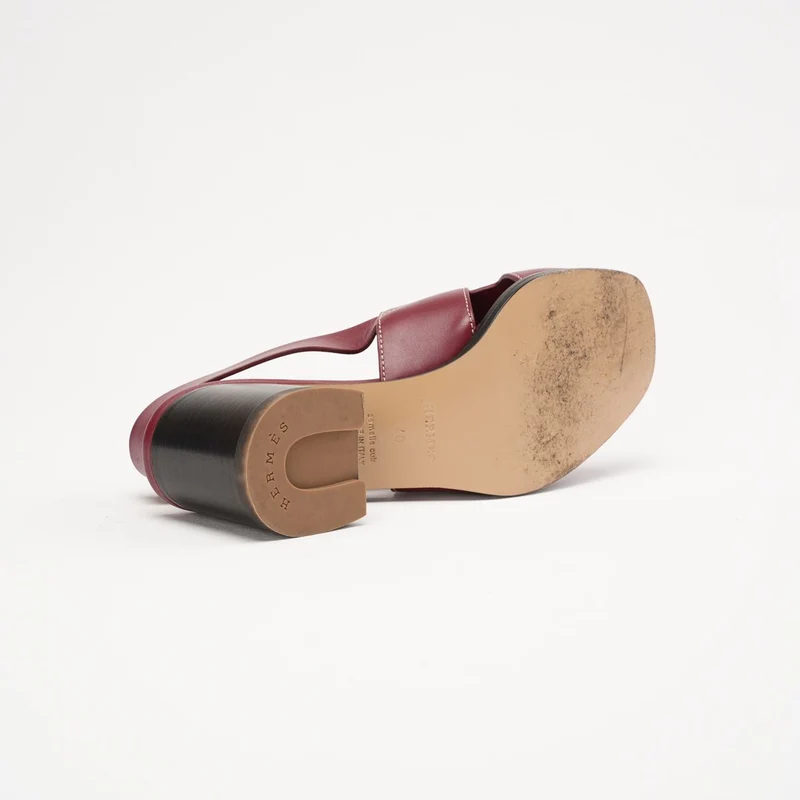 Hermes H Logo Weinrote Slingback-Sandalen aus Leder, Größe 40