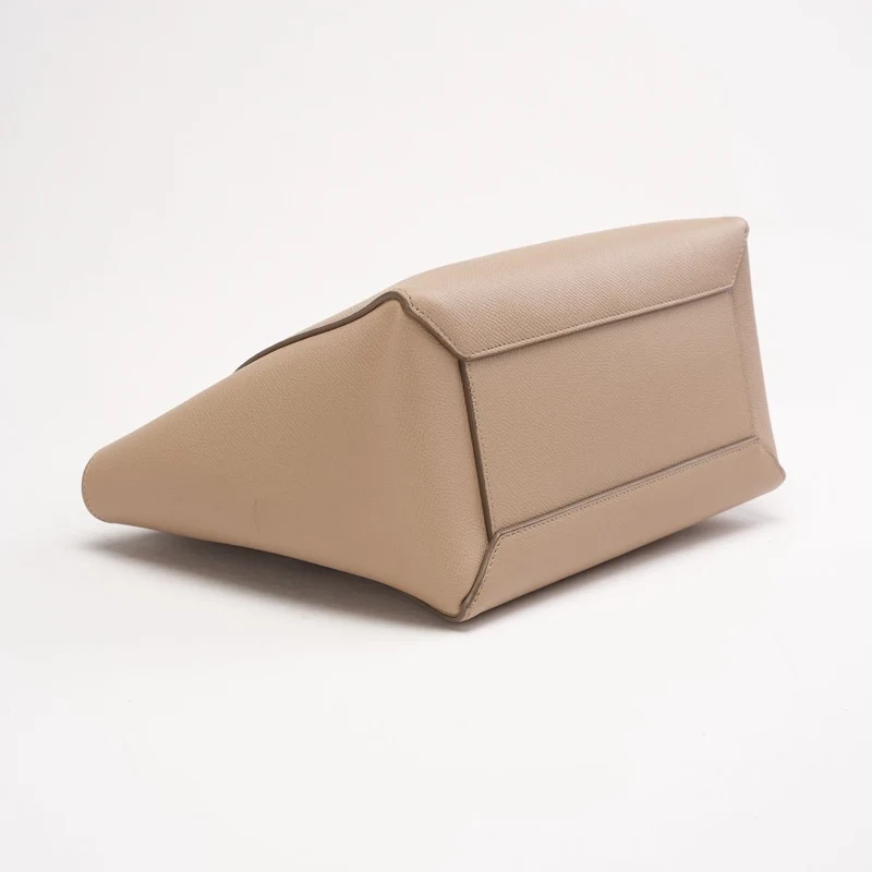 Celine Micro Belt aus genarbtem Kalbsleder, Taupe, 2017