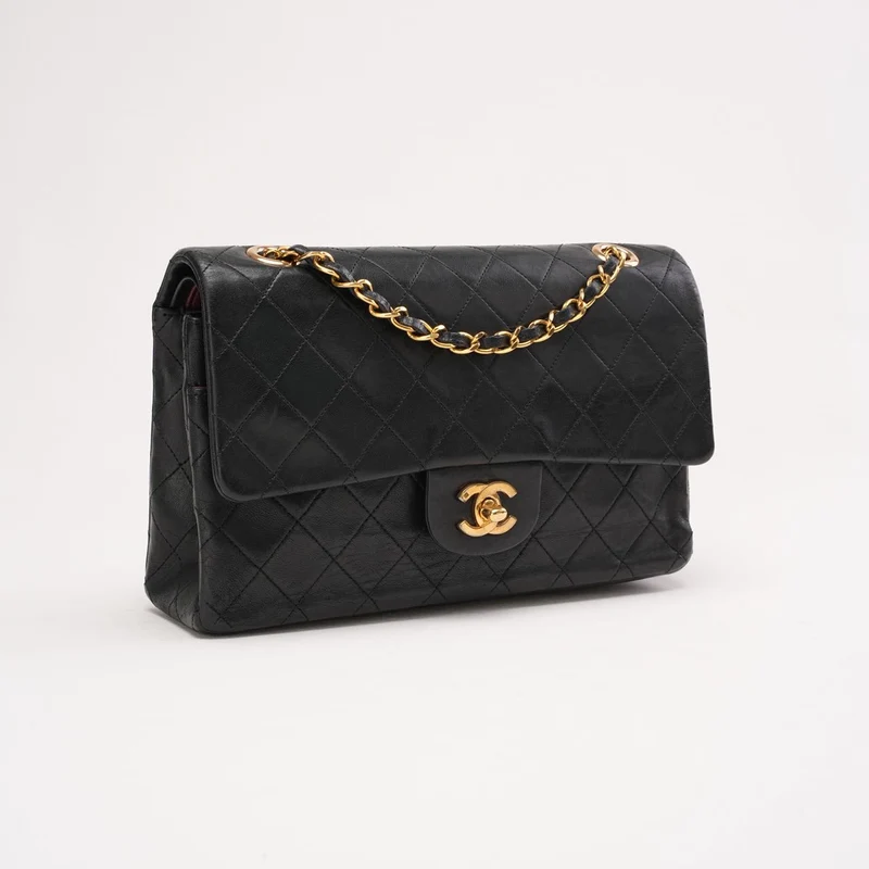 Chanel Vintage Medium Classic Double Flap Bag aus Lammleder, Schwarz, 1988