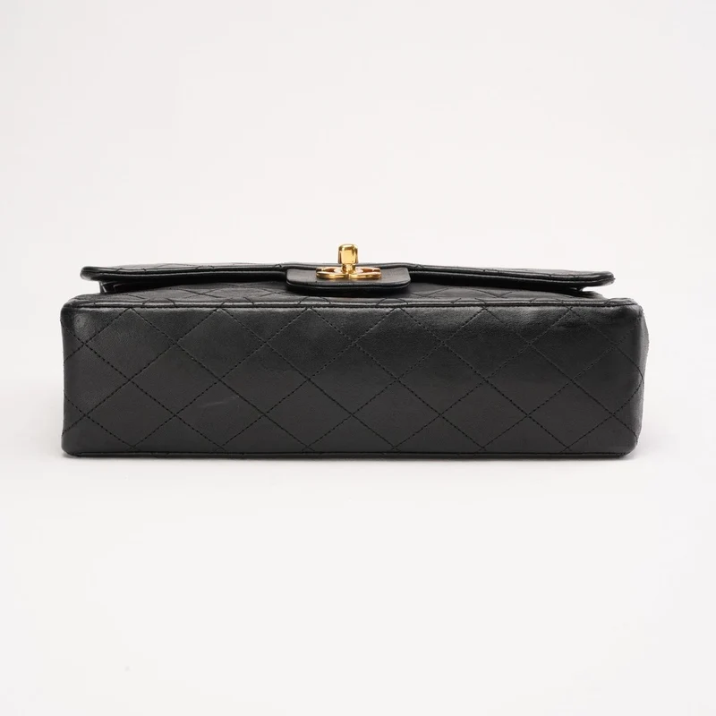 Chanel Vintage Medium Classic Double Flap Bag aus Lammleder, Schwarz, 1988