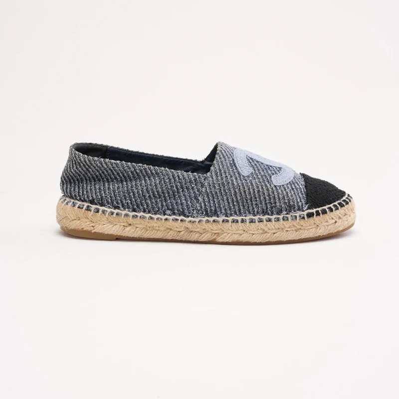 Chanel Tweed CC Logo Cap Toe Espadrilles Blau und Hellgrau Größe 39