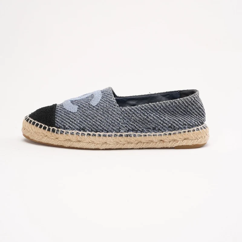 Chanel Tweed CC Logo Cap Toe Espadrilles Blau und Hellgrau Größe 39