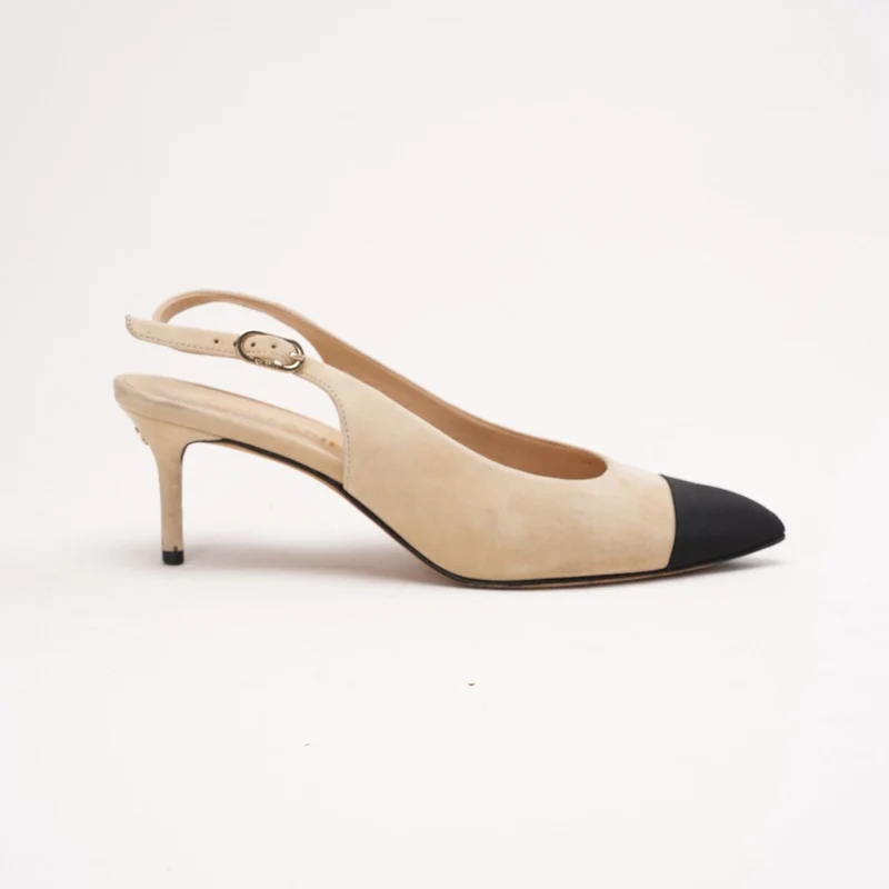 Chanel Ripsband-Pumps mit spitzer Zehenkappe und CC-Logo, Beige/Schwarz, Größe 38