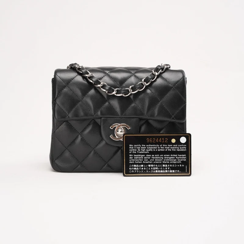 Chanel Vintage Mini Square Classic Flap Bag aus Lammleder, Schwarz, 2005