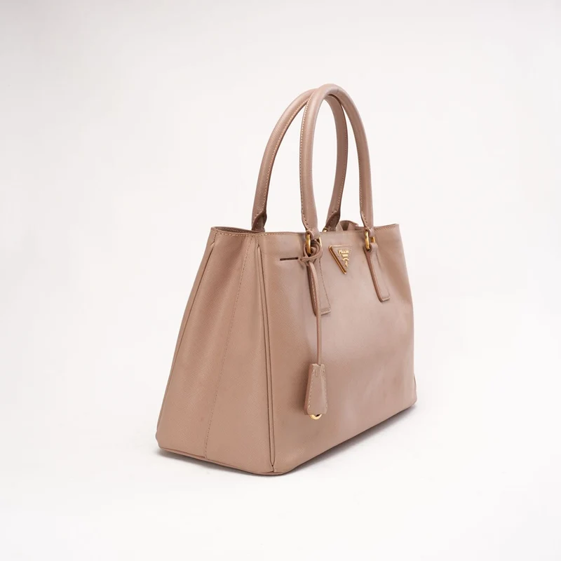 Prada Saffiano Lux Galleria Mittelgroße Einkaufstasche mit doppeltem Reißverschluss, Cammeo Beige
