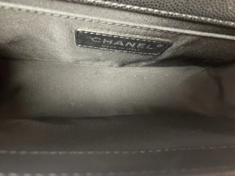 Chanel Black Caviar Quilted Medium Boy Flap Caviar 2019