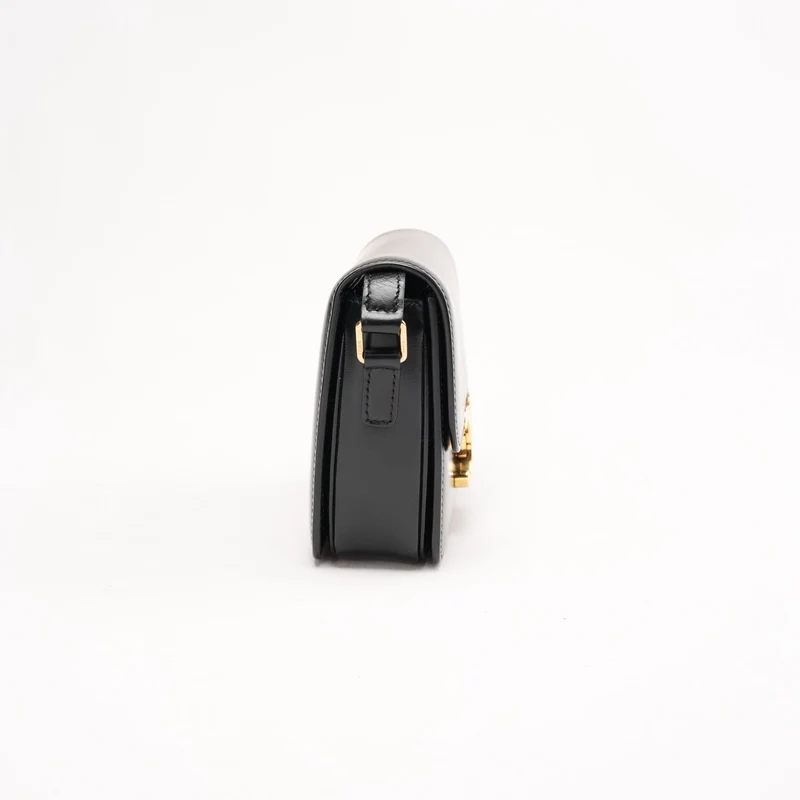 Celine Teen Triomphe Tasche aus glänzendem Kalbsleder, Schwarz, 2020