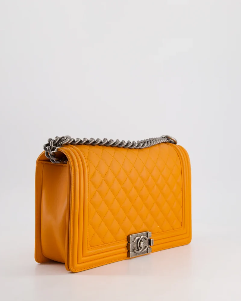 Chanel Medium Boy Bag Lamm Orange 2015