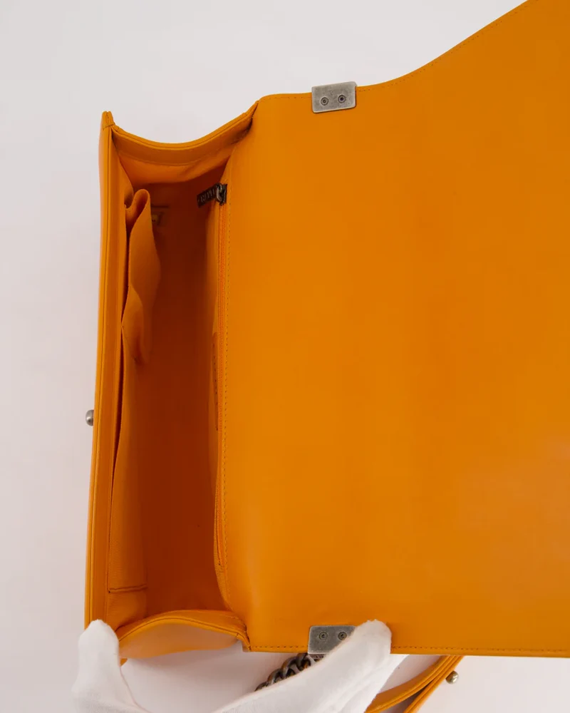 Chanel Medium Boy Bag Lamm Orange 2015