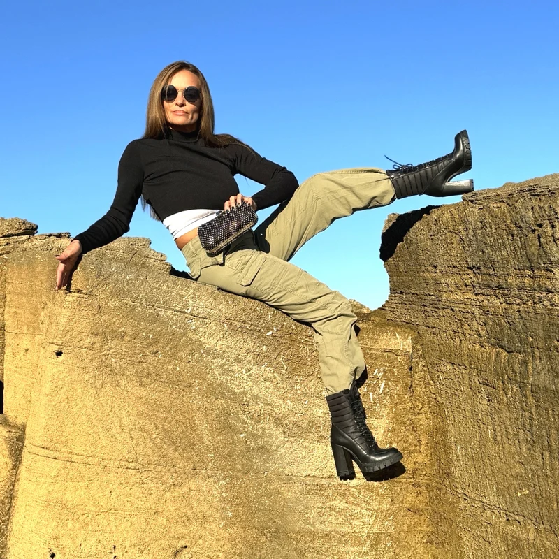 Rachel Boots – Damen Plateau Stiefeletten Schwarz Leder Schnürung Winterfest