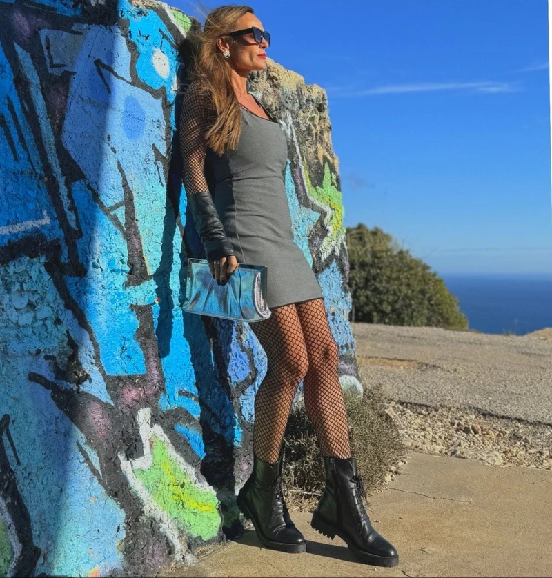 Nathaniel Boots – Damen Flache Stiefel Schwarz Leder Schnürung Klassisch