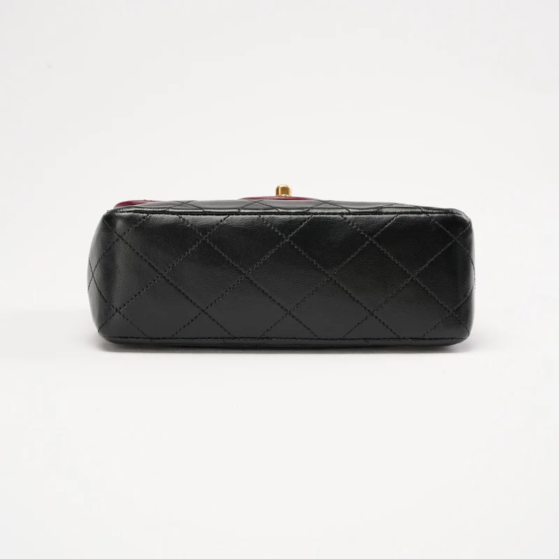 Chanel Vintage Mini Square Flap Bag Lamm Schwarz Rot 1991