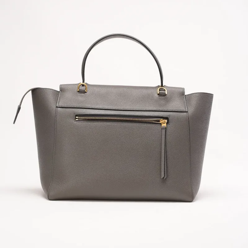 Celine Mini Belt Bag aus grauem genarbtem Kalbsleder mit goldfarbenen Beschlägen, 2019