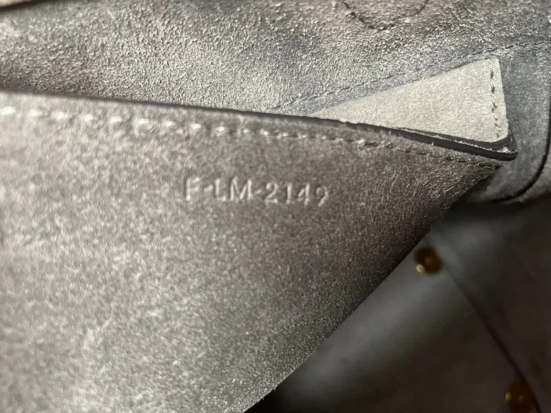 Celine Mini Belt Bag aus grauem genarbtem Kalbsleder mit goldfarbenen Beschlägen, 2019