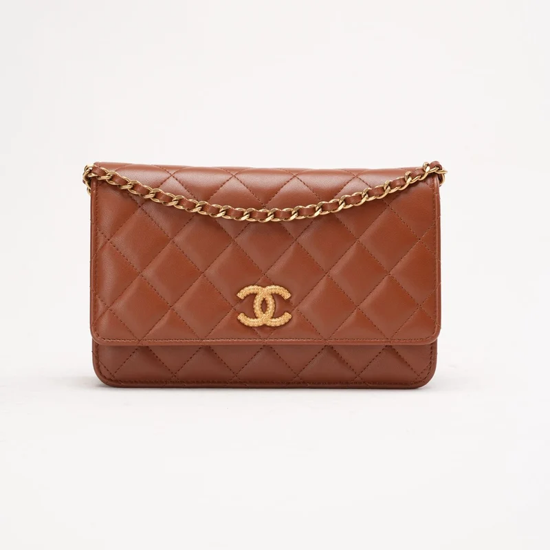 Chanel Classic Wallet on Chain (WOC) aus karamellfarbenem Lammleder