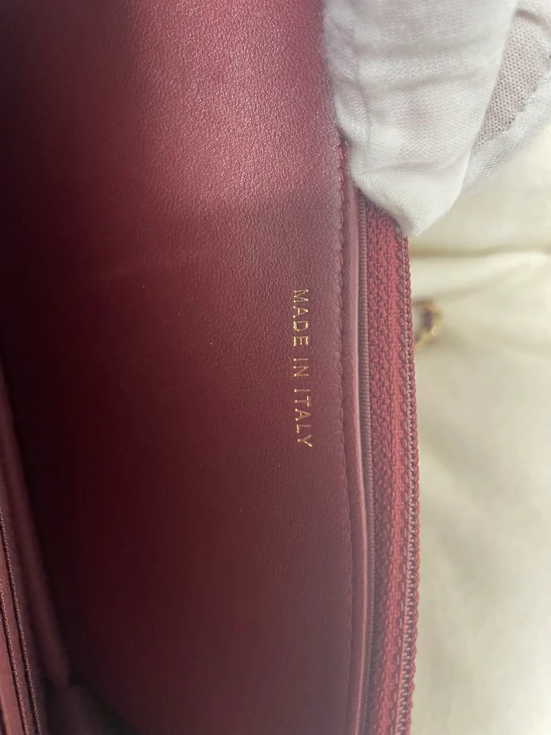 Chanel Trendy CC Wallet on Chain (WOC) Lamm Burgunderrot 2020