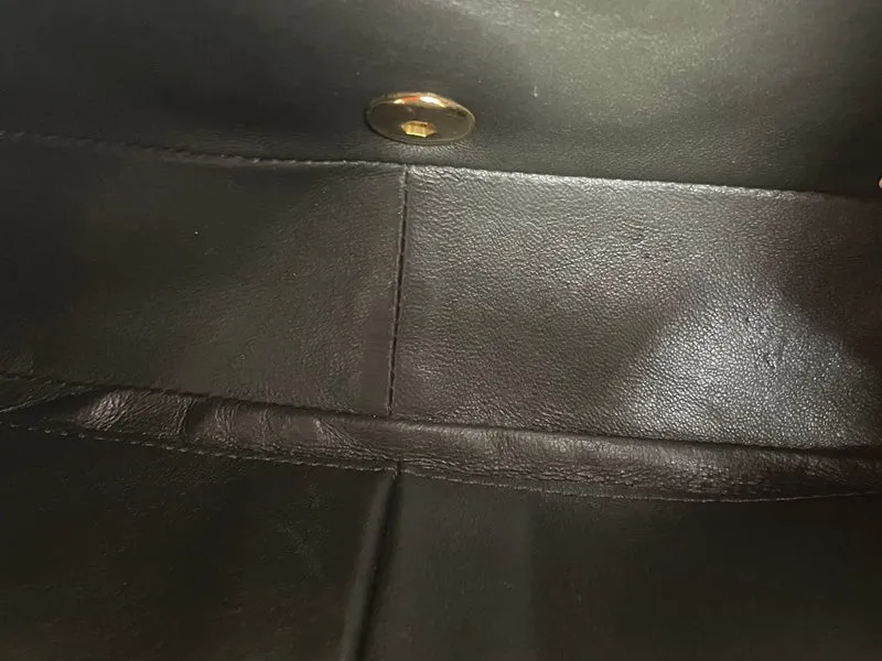 Chanel Vintage Stepptasche aus Lammleder, klassische Schultertasche mit Überschlag und Kette, grün, 1991