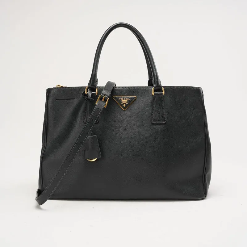 Prada Schwarze Saffiano Medium Galleria Zip Tote Leder