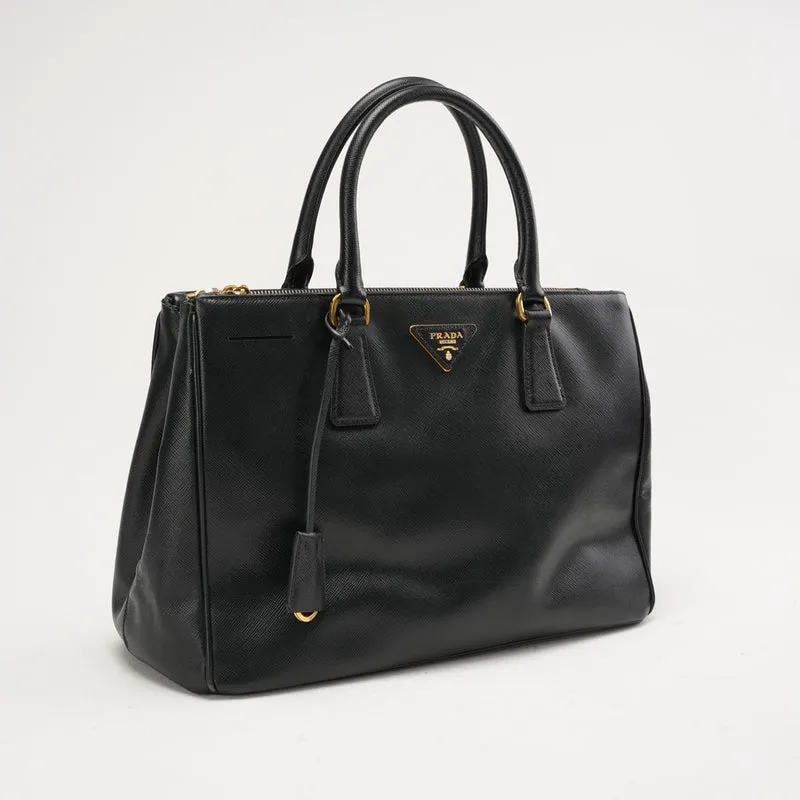 Prada Schwarze Saffiano Medium Galleria Zip Tote Leder