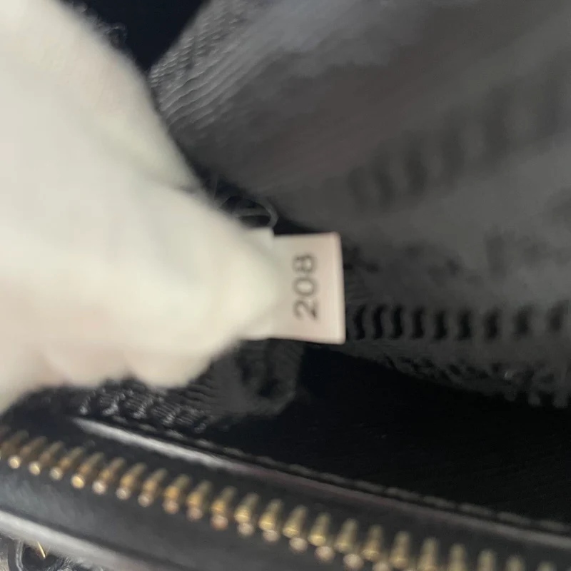 Prada Saffiano Medium Galleria Zip Tote Leder Schwarz