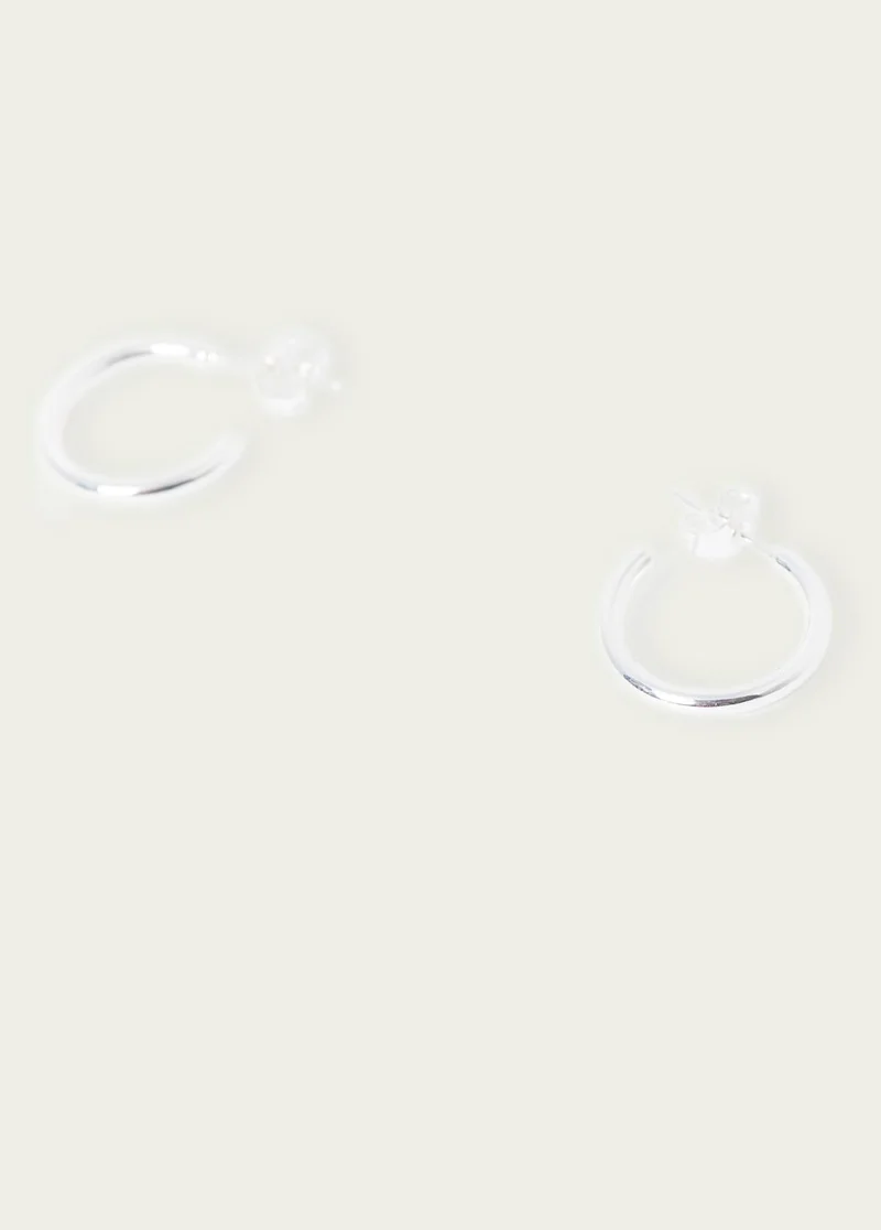 Mini hoop earring