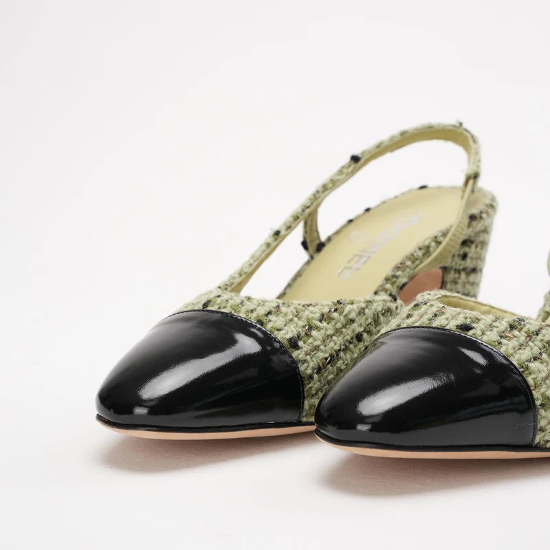 Chanel Slingback-Sandalen, Tweedgrün, schwarzes Lackleder, Kappe, Größe 39